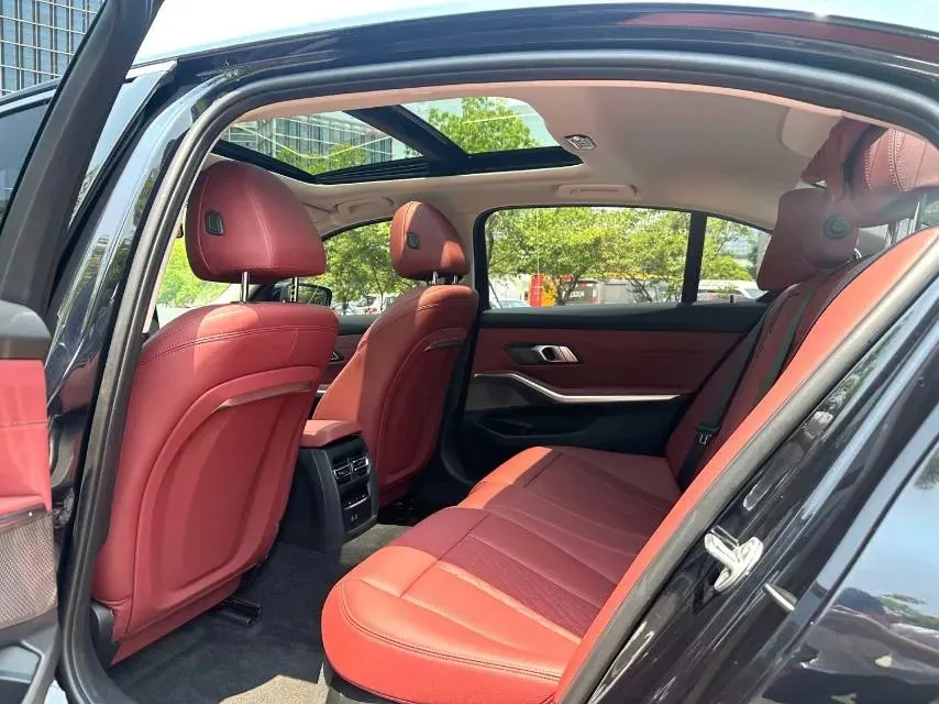 2025 BMW 3 Series 2.0T 184HP L4 8AT,autocango,china used car exporter,china ev exporter,chinese used car exporter,chinese used ev exporter