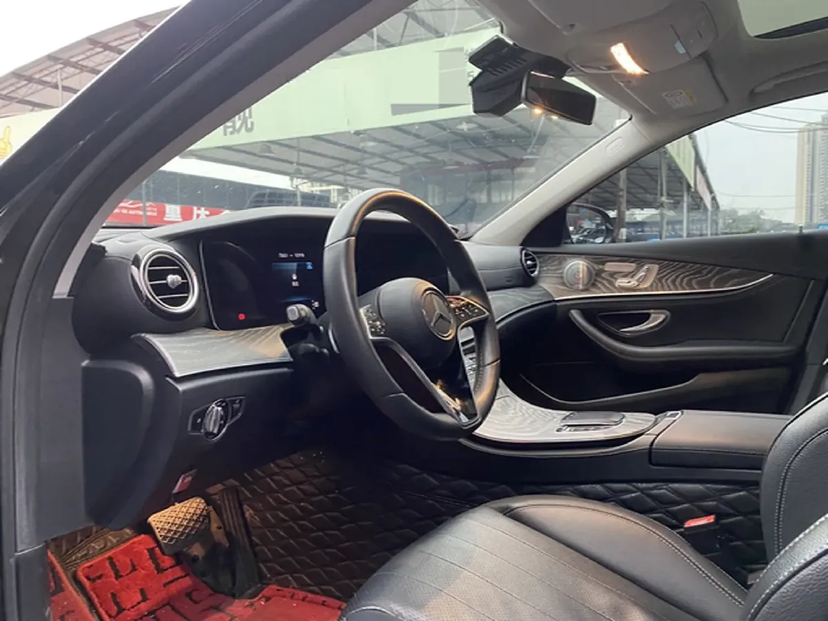 2021 Mercedes-Benz E Class 2.0T 258HP L4 9AT,autocango,china used car exporter,china ev exporter,chinese used car exporter,chinese used ev exporter