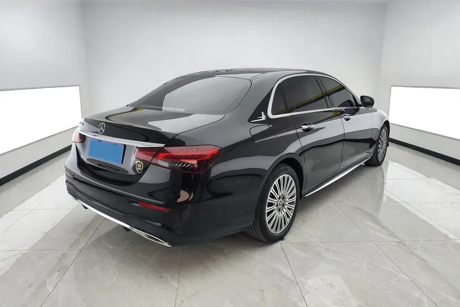 2021 Mercedes-Benz E Class 1.5T 184HP L4 9AT,autocango,china used car exporter,china ev exporter,chinese used car exporter,chinese used ev exporter