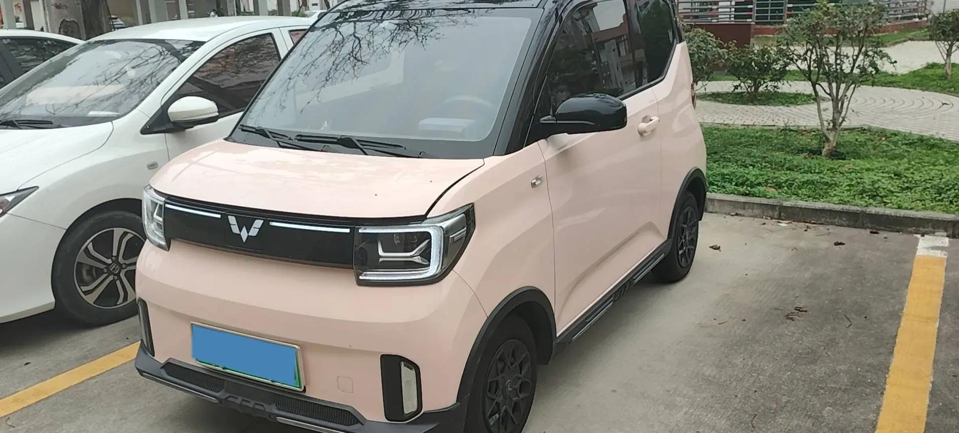 2022 WuLing HongGuang MINI EV BEV 17.3KWH,autocango,china used car exporter,china ev exporter,chinese used car exporter,chinese used ev exporter
