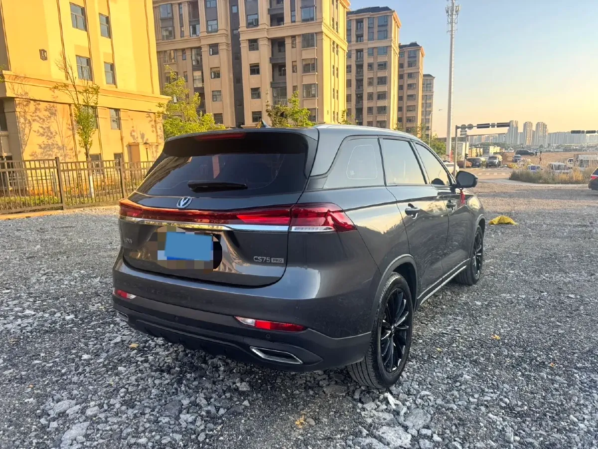 2025 ChangAn CS75 1.5T 188HP L4 7DCT,autocango,china used car exporter,china ev exporter,chinese used car exporter,chinese used ev exporter