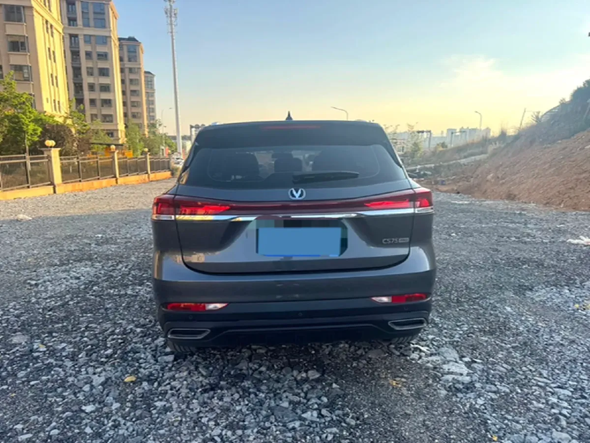 2025 ChangAn CS75 1.5T 188HP L4 7DCT,autocango,china used car exporter,china ev exporter,chinese used car exporter,chinese used ev exporter