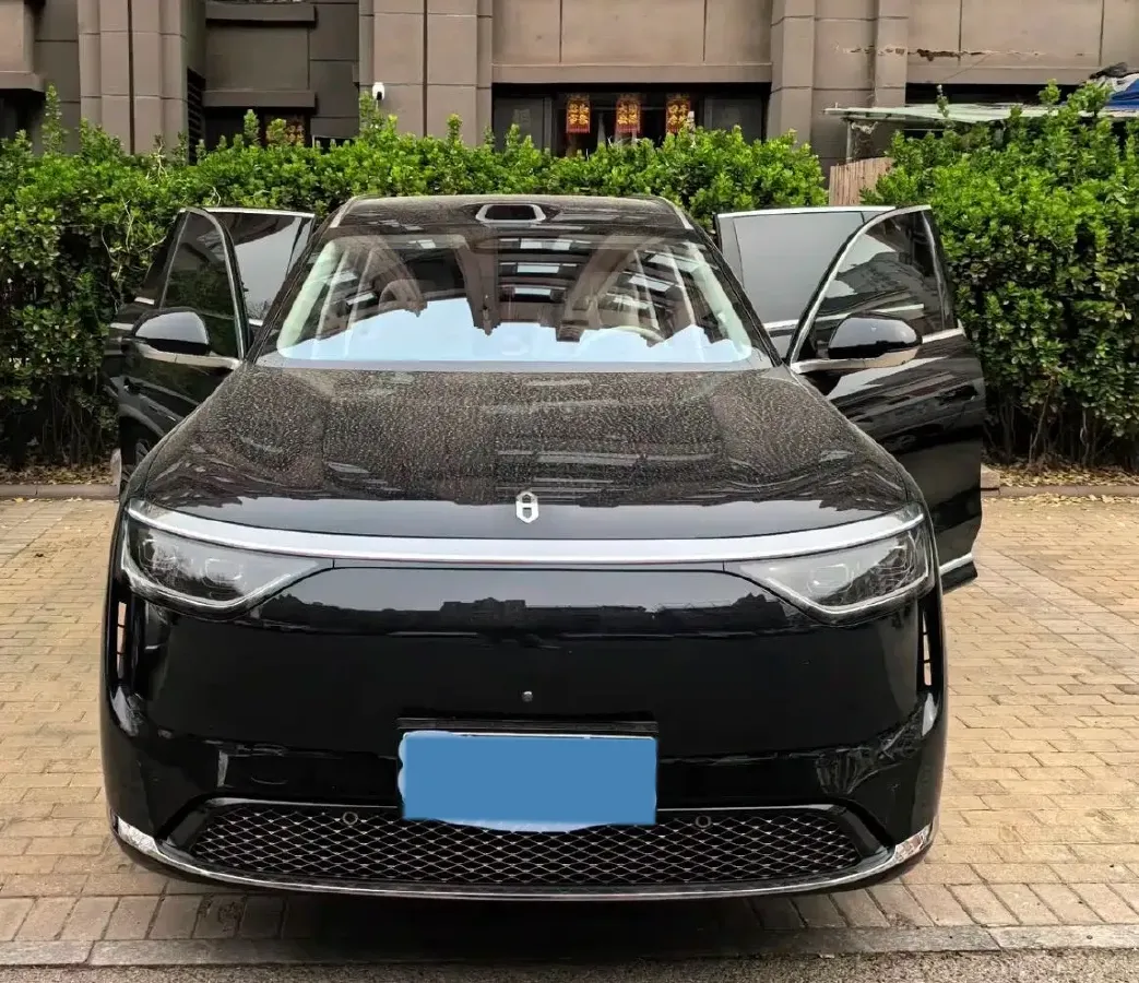 2025 AITO AITO M8 BEV,autocango,china used car exporter,china ev exporter,chinese used car exporter,chinese used ev exporter