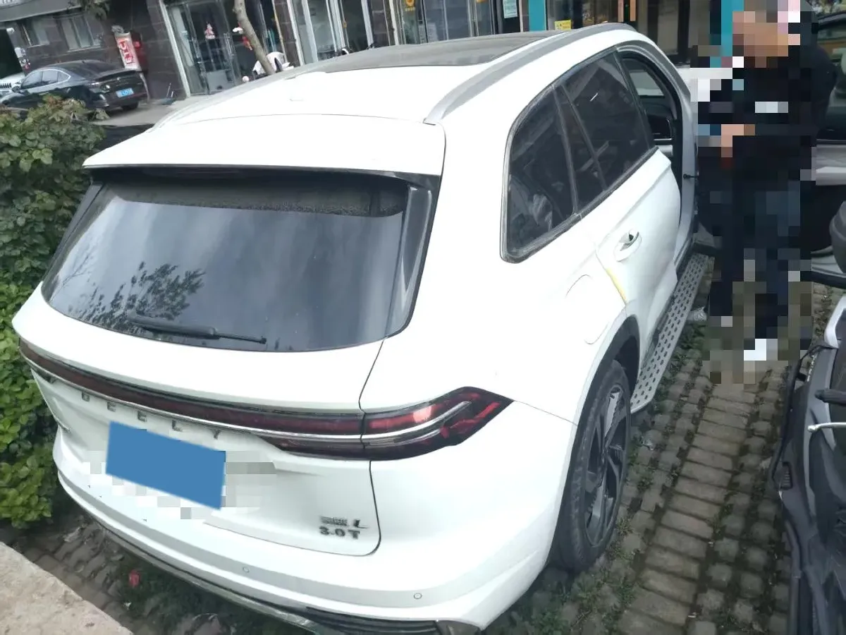 2023 Geely Monjaro 2.0T 238HP L4 8AT,autocango,china used car exporter,china ev exporter,chinese used car exporter,chinese used ev exporter