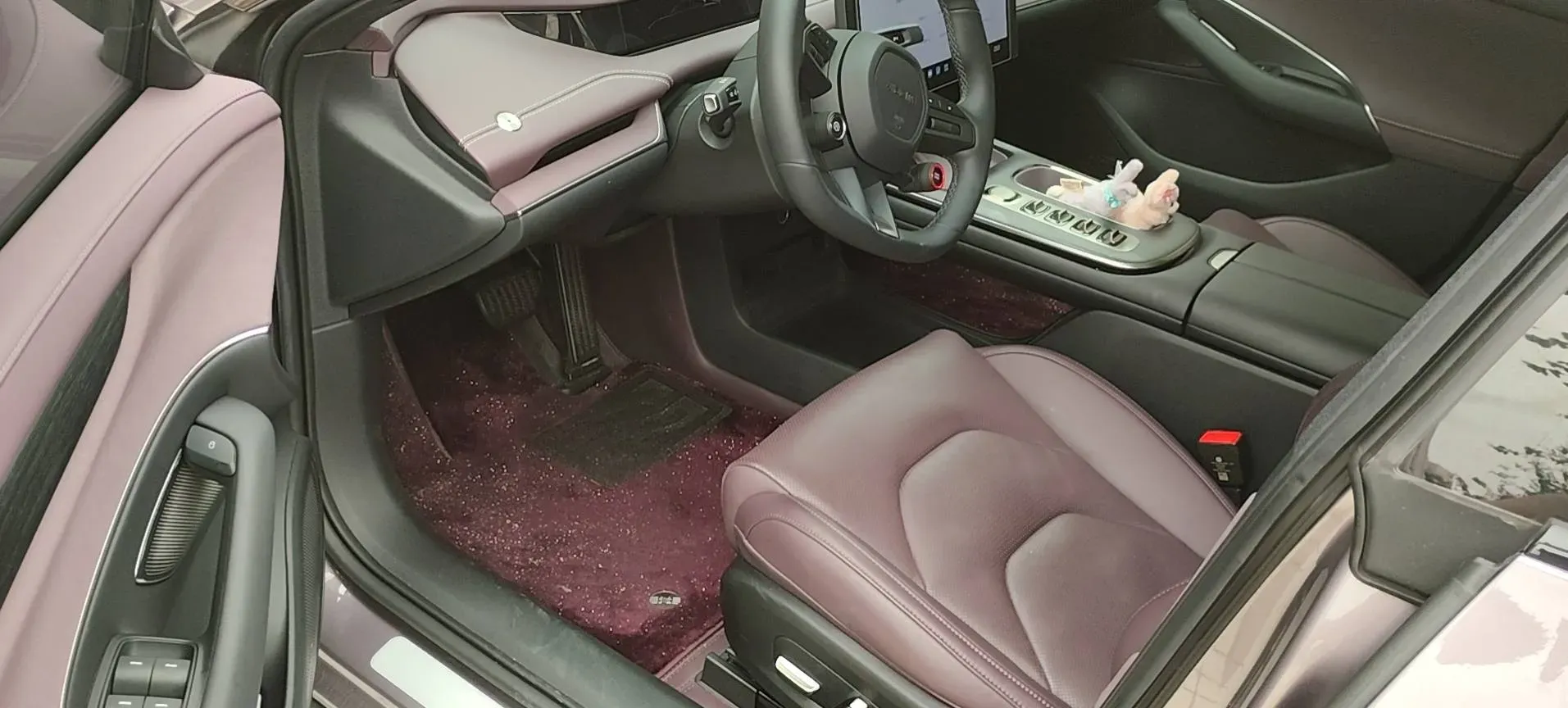 2024 MI SU7 BEV 94.3KWH,autocango,china used car exporter,china ev exporter,chinese used car exporter,chinese used ev exporter