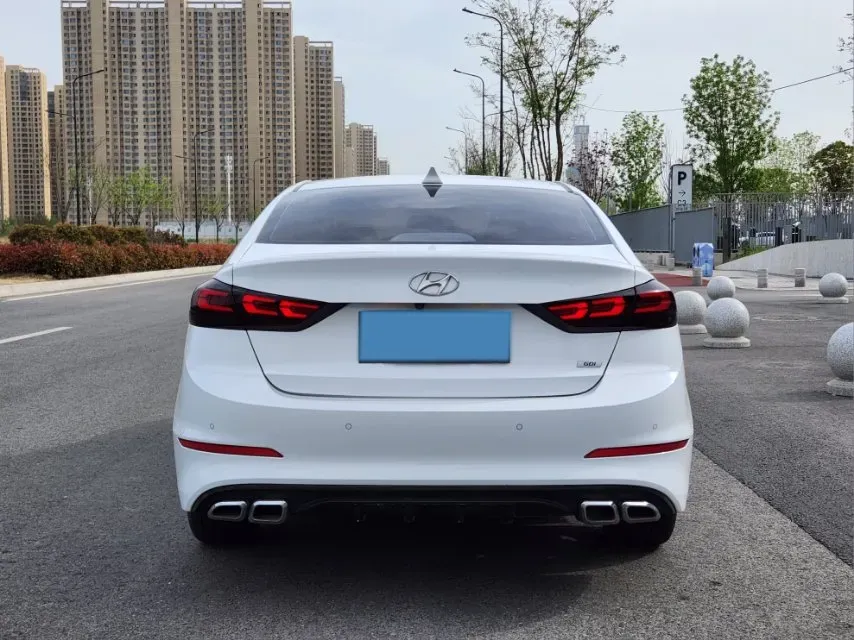 2016 Hyundai Elantra 1.6L 130HP L4 6AT,autocango,china used car exporter,china ev exporter,chinese used car exporter,chinese used ev exporter
