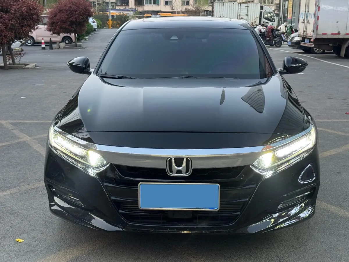 2018 Honda Accord 1.5T 194HP L4 CVT,autocango,china used car exporter,china ev exporter,chinese used car exporter,chinese used ev exporter