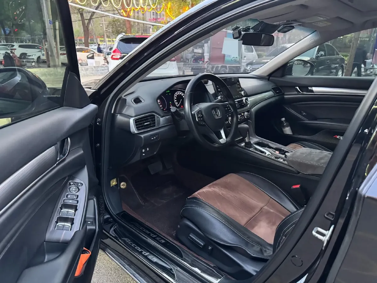 2018 Honda Accord 1.5T 194HP L4 CVT,autocango,china used car exporter,china ev exporter,chinese used car exporter,chinese used ev exporter