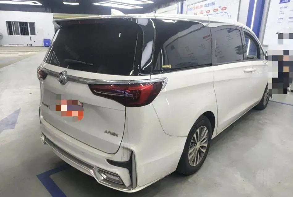 2021 Buick GL8 2.0T 237HP L4 9AT,autocango,china used car exporter,china ev exporter,chinese used car exporter,chinese used ev exporter