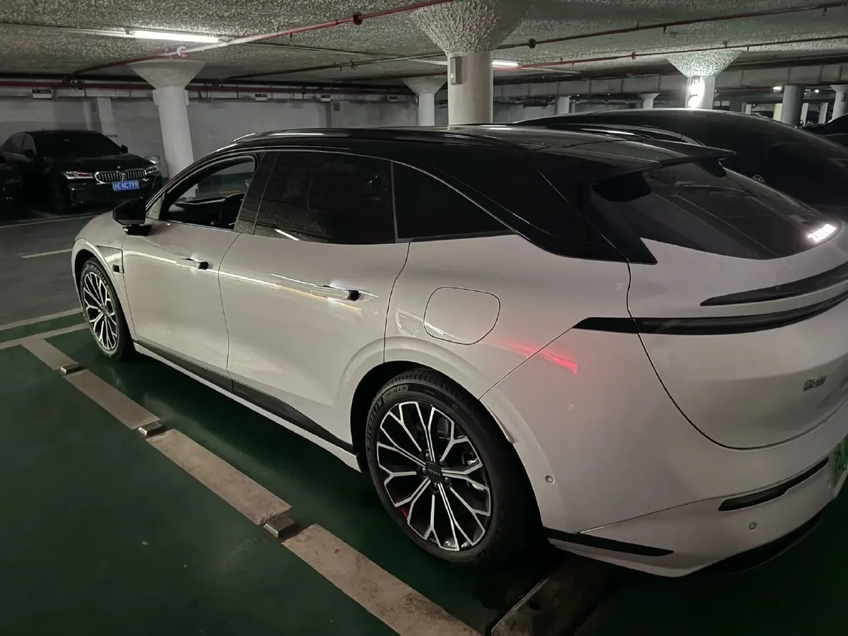 2025 Zeekr 7X BEV 75KWH,autocango,china used car exporter,china ev exporter,chinese used car exporter,chinese used ev exporter