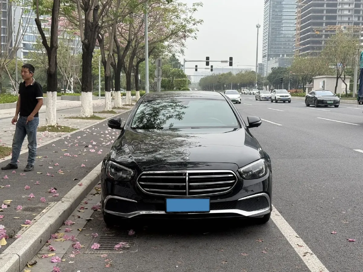 2021 Mercedes-Benz E Class 2.0T 258HP L4 9AT,autocango,china used car exporter,china ev exporter,chinese used car exporter,chinese used ev exporter