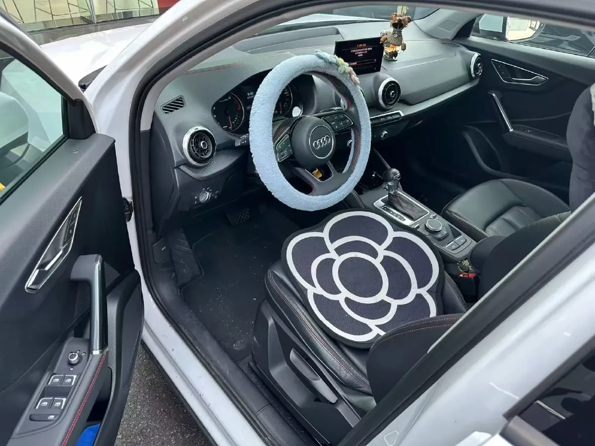 2022 Audi Q2L 1.4T 150HP L4 7DCT,autocango,china used car exporter,china ev exporter,chinese used car exporter,chinese used ev exporter