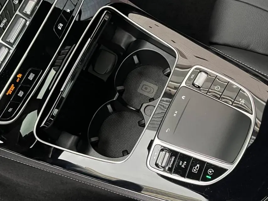 2023 Mercedes-Benz E Class 2.0T 258HP L4 9AT,autocango,china used car exporter,china ev exporter,chinese used car exporter,chinese used ev exporter