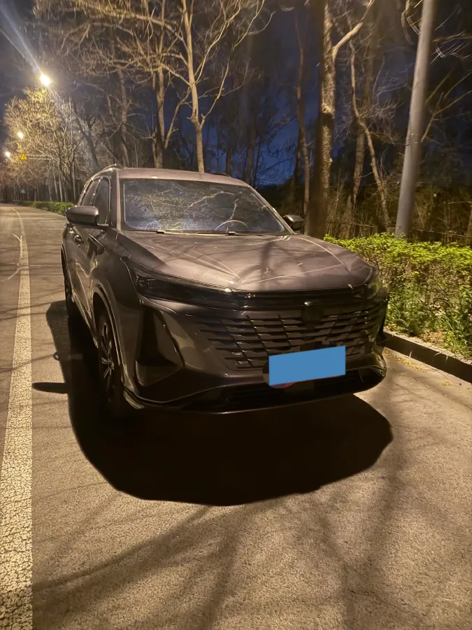 2023 ChangAn CS75 Plus 1.5T 188HP L4 8AT,autocango,china used car exporter,china ev exporter,chinese used car exporter,chinese used ev exporter