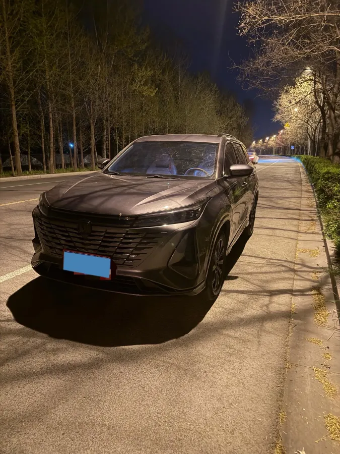 2023 ChangAn CS75 Plus 1.5T 188HP L4 8AT,autocango,china used car exporter,china ev exporter,chinese used car exporter,chinese used ev exporter