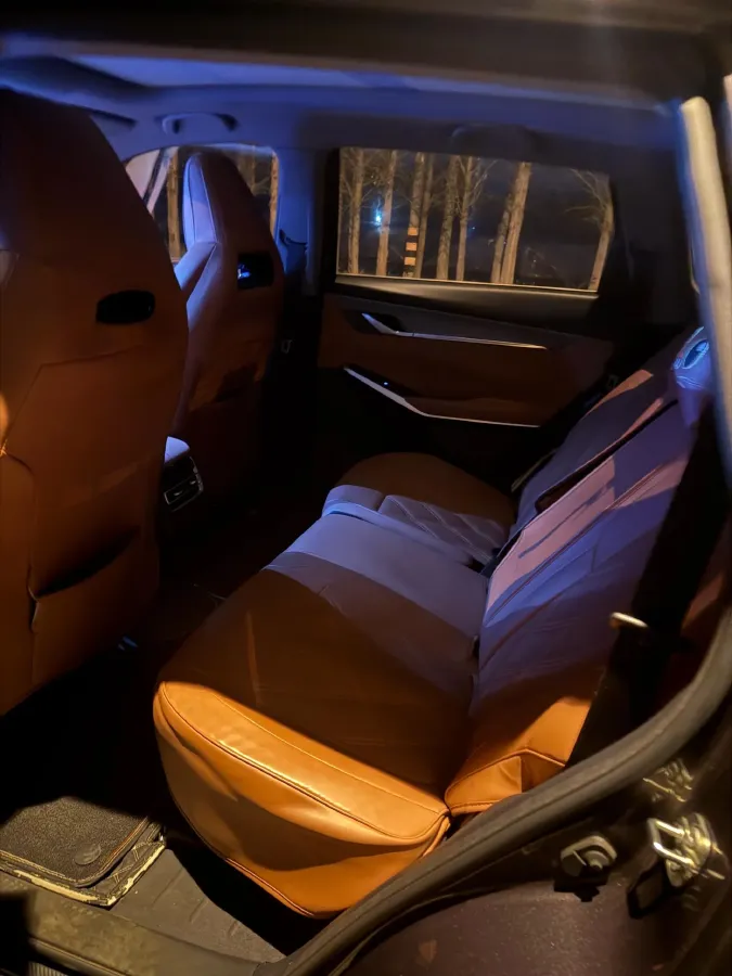 2023 ChangAn CS75 Plus 1.5T 188HP L4 8AT,autocango,china used car exporter,china ev exporter,chinese used car exporter,chinese used ev exporter