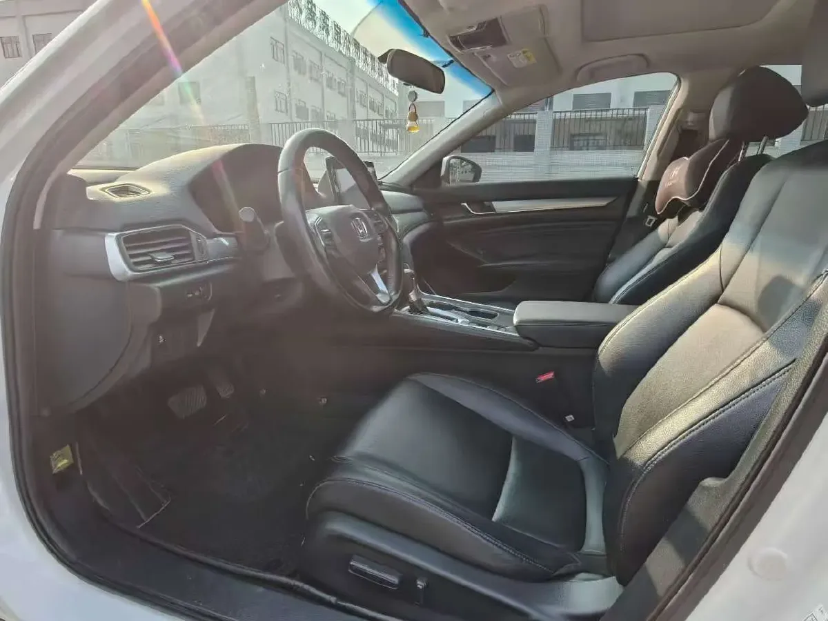 2018 Honda Accord 1.5T 194HP L4 CVT,autocango,china used car exporter,china ev exporter,chinese used car exporter,chinese used ev exporter