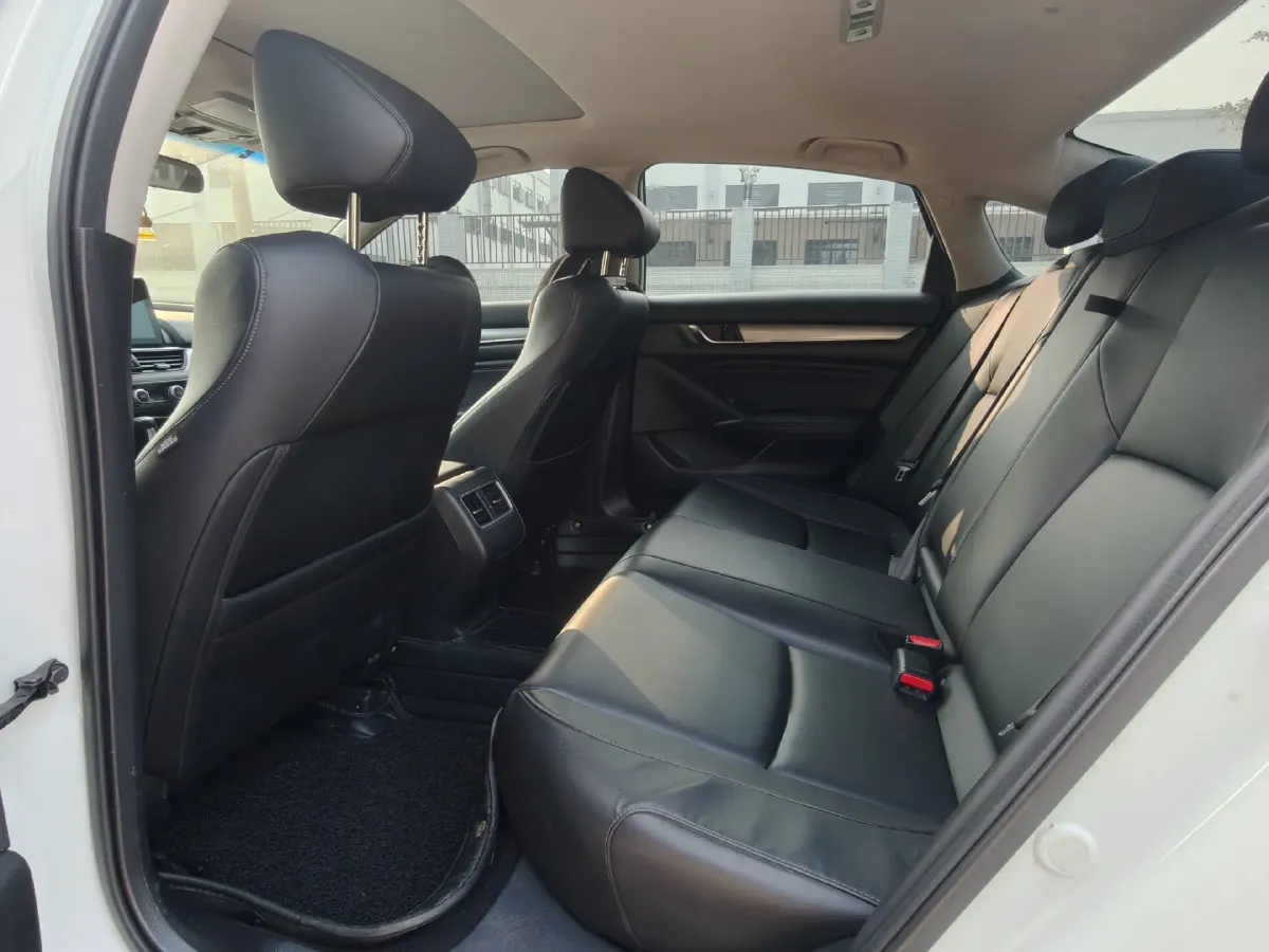 2018 Honda Accord 1.5T 194HP L4 CVT,autocango,china used car exporter,china ev exporter,chinese used car exporter,chinese used ev exporter