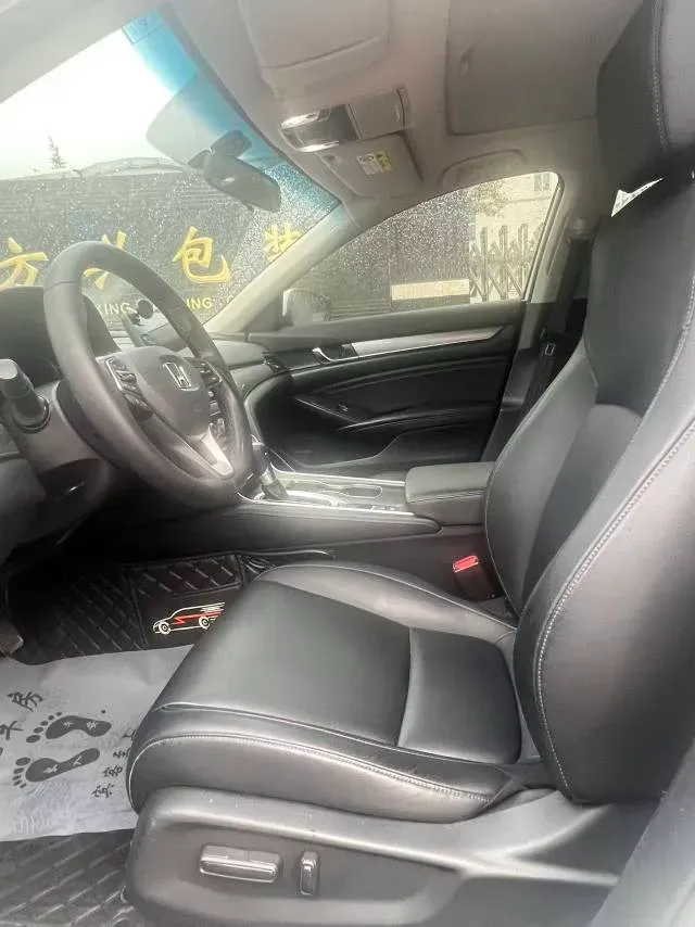2018 Honda Accord 1.5T 194HP L4 CVT,autocango,china used car exporter,china ev exporter,chinese used car exporter,chinese used ev exporter
