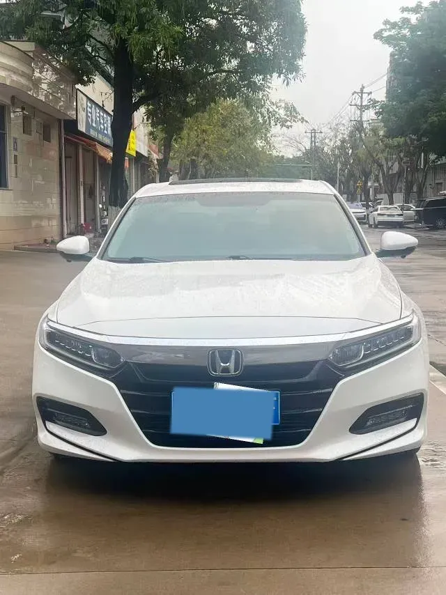 2018 Honda Accord 1.5T 194HP L4 CVT,autocango,china used car exporter,china ev exporter,chinese used car exporter,chinese used ev exporter