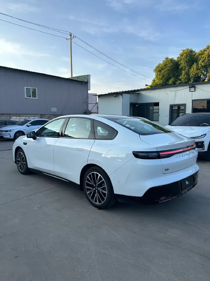 2025 Leapmotor B01 BEV,autocango,china used car exporter,china ev exporter,chinese used car exporter,chinese used ev exporter