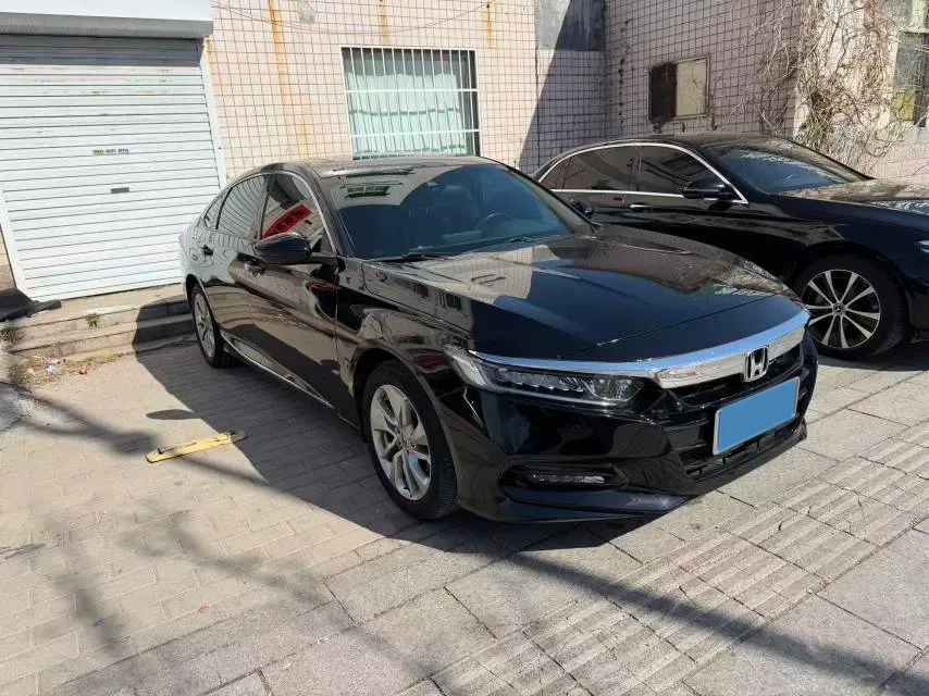 2018 Honda Accord 1.5T 194HP L4 CVT,autocango,china used car exporter,china ev exporter,chinese used car exporter,chinese used ev exporter