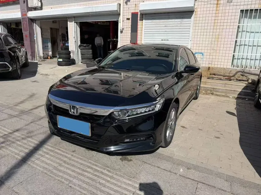 2018 Honda Accord 1.5T 194HP L4 CVT,autocango,china used car exporter,china ev exporter,chinese used car exporter,chinese used ev exporter
