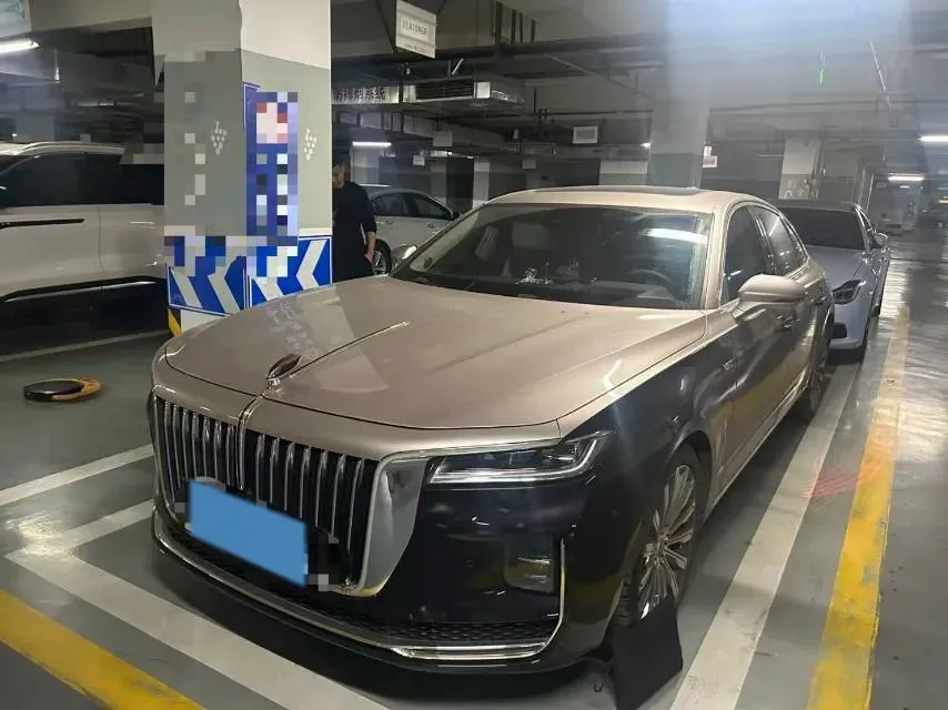 2022 HongQi H9 3.0T 283HP V6 7DCT,autocango,china used car exporter,china ev exporter,chinese used car exporter,chinese used ev exporter