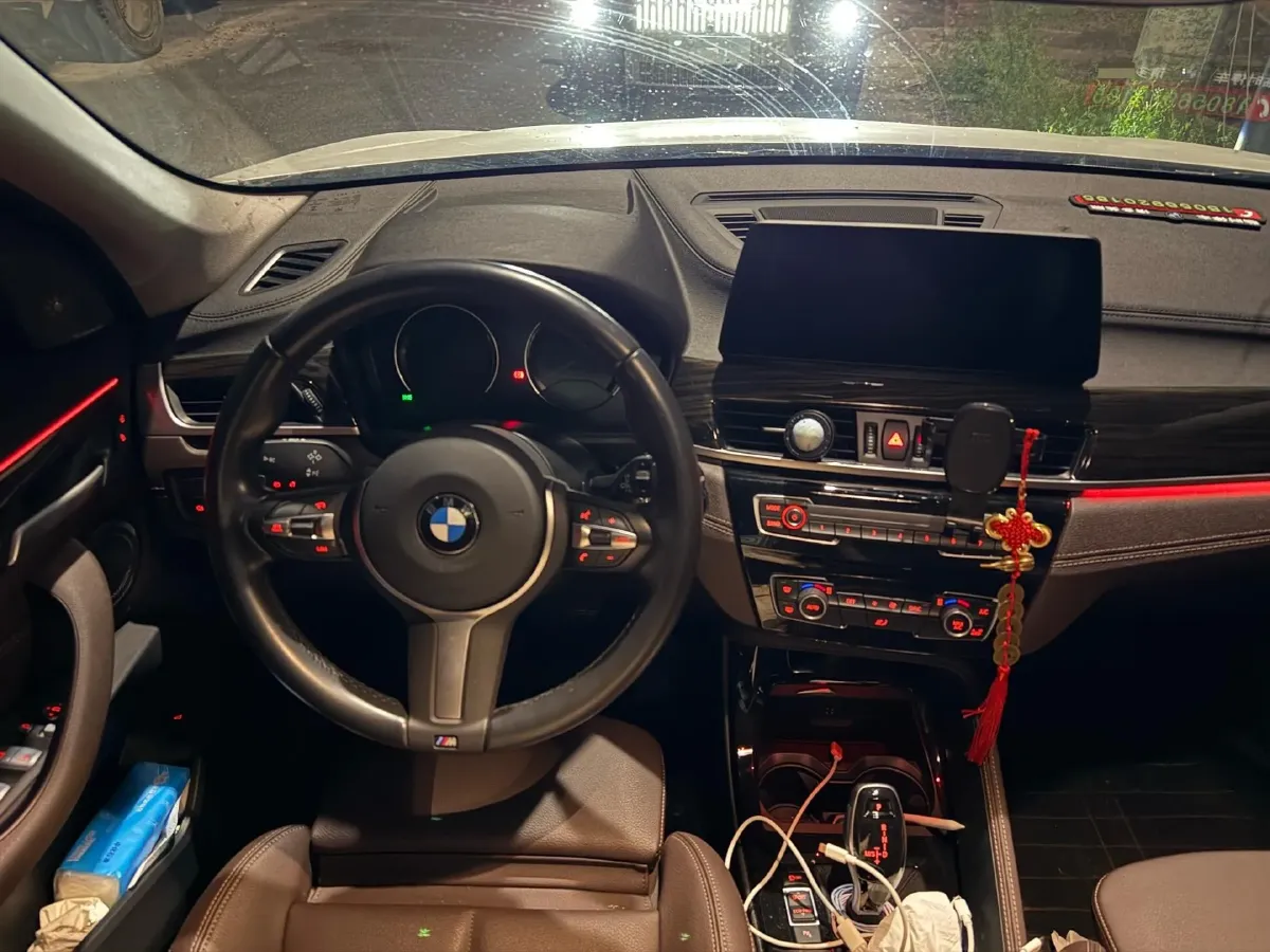 2021 BMW X1 2.0T 192HP L4 8AT,autocango,china used car exporter,china ev exporter,chinese used car exporter,chinese used ev exporter