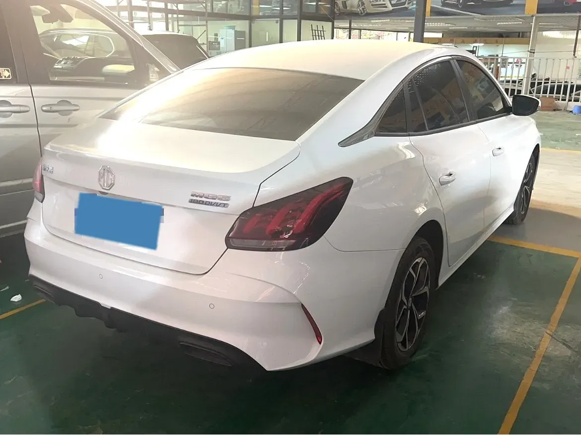 2023 MG 5 1.5L 129HP L4 5MT,autocango,china used car exporter,china ev exporter,chinese used car exporter,chinese used ev exporter