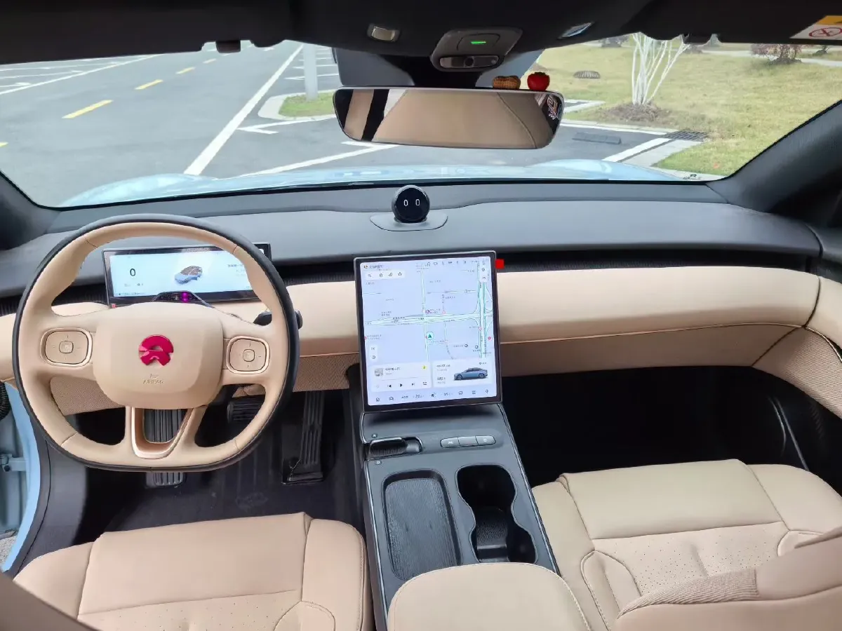 2024 NIO ET5 BEV 75KWH,autocango,china used car exporter,china ev exporter,chinese used car exporter,chinese used ev exporter