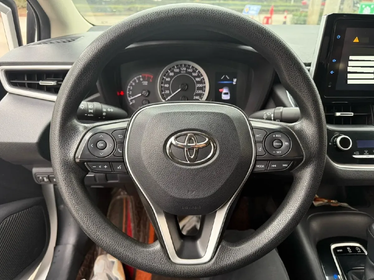 2021 Toyota Corolla 1.2T 116HP L4 CVT,autocango,china used car exporter,china ev exporter,chinese used car exporter,chinese used ev exporter