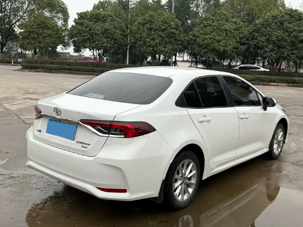 2021 Toyota Corolla 1.2T 116HP L4 CVT,autocango,china used car exporter,china ev exporter,chinese used car exporter,chinese used ev exporter