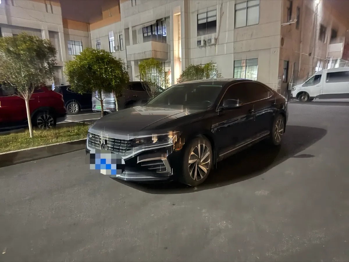 2023 Volkswagen Passat 2.0T 186HP L4 7DCT,autocango,china used car exporter,china ev exporter,chinese used car exporter,chinese used ev exporter
