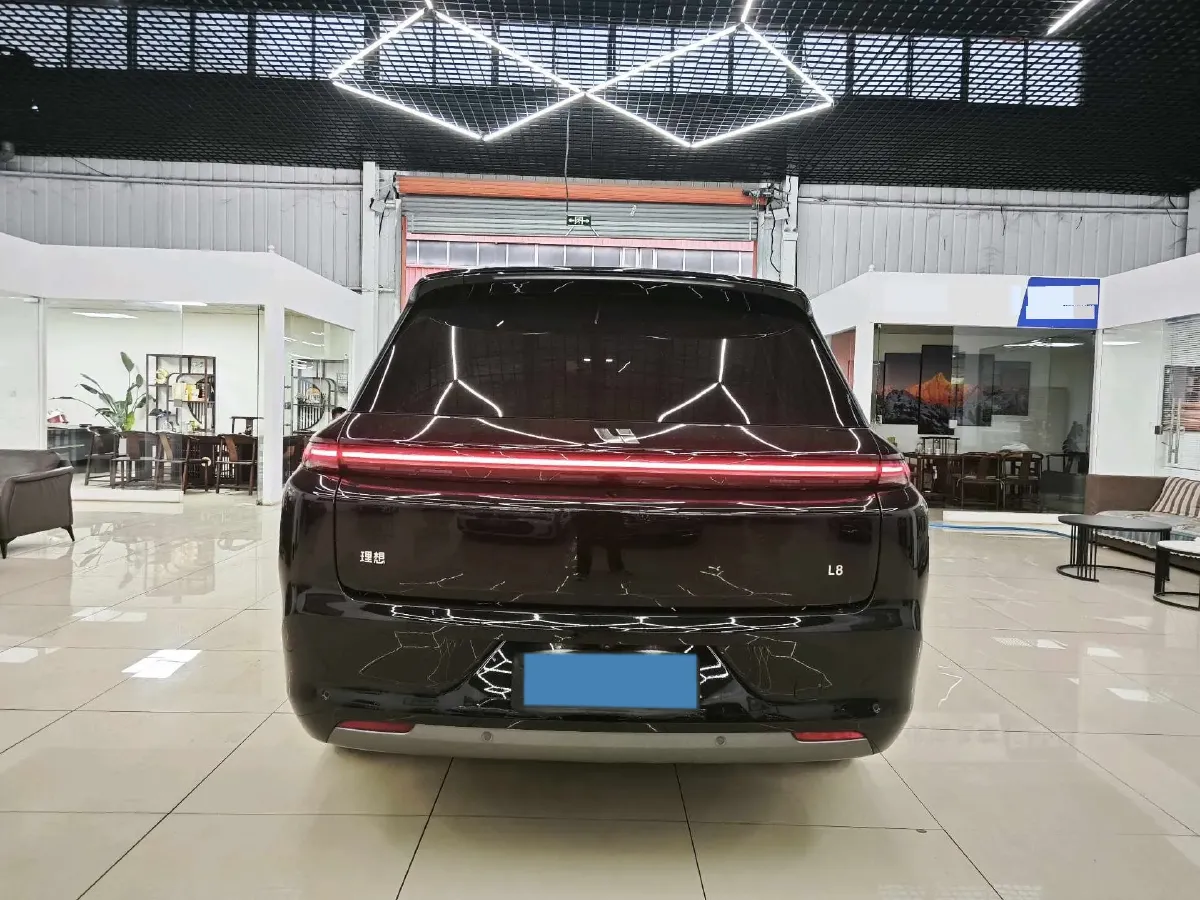 2023 Li L8 Range Extended 154HP REEV 40.9KWH,autocango,china used car exporter,china ev exporter,chinese used car exporter,chinese used ev exporter