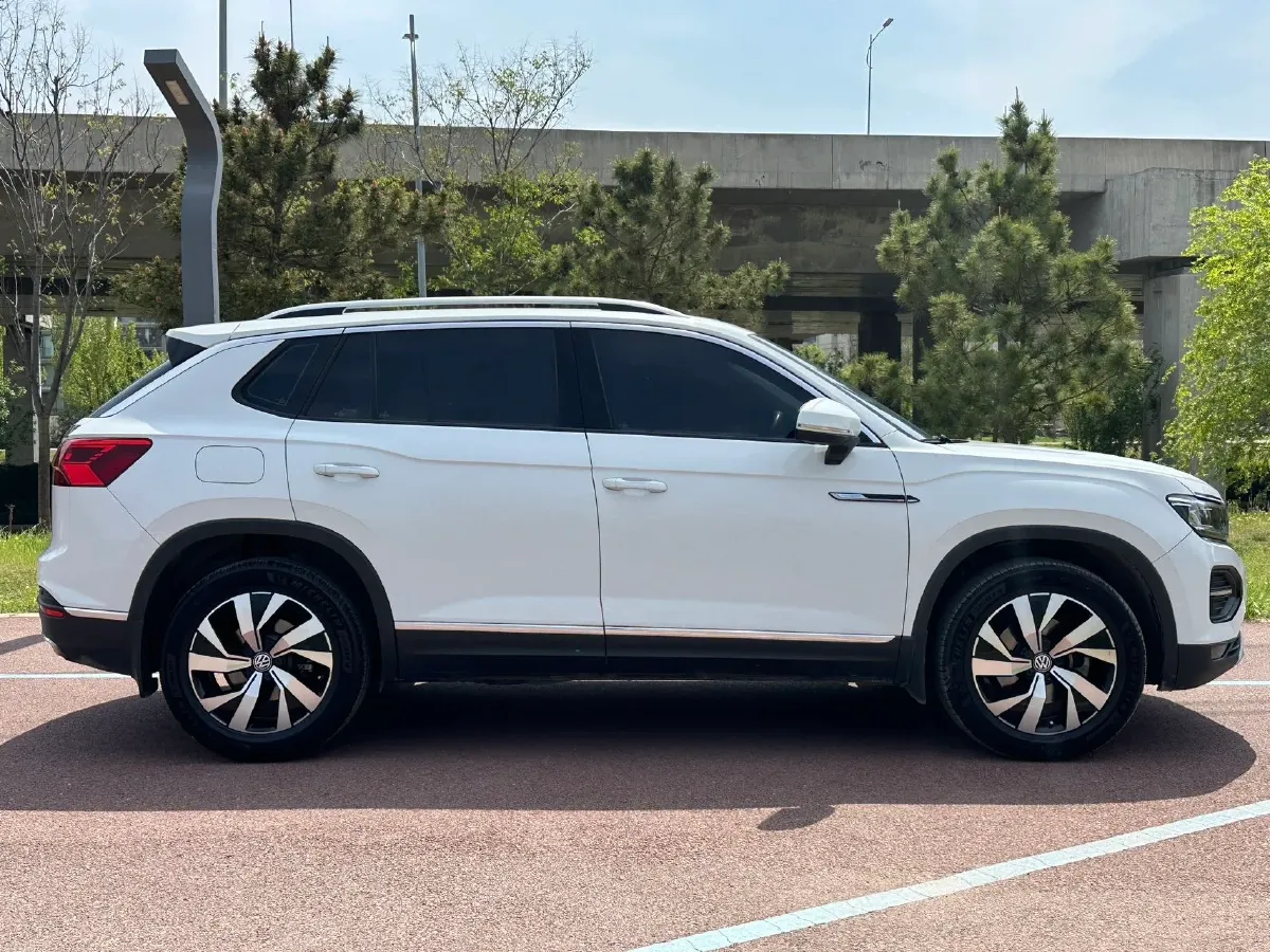 2021 Volkswagen Tayron 2.0T 186HP L4 7DCT,autocango,china used car exporter,china ev exporter,chinese used car exporter,chinese used ev exporter