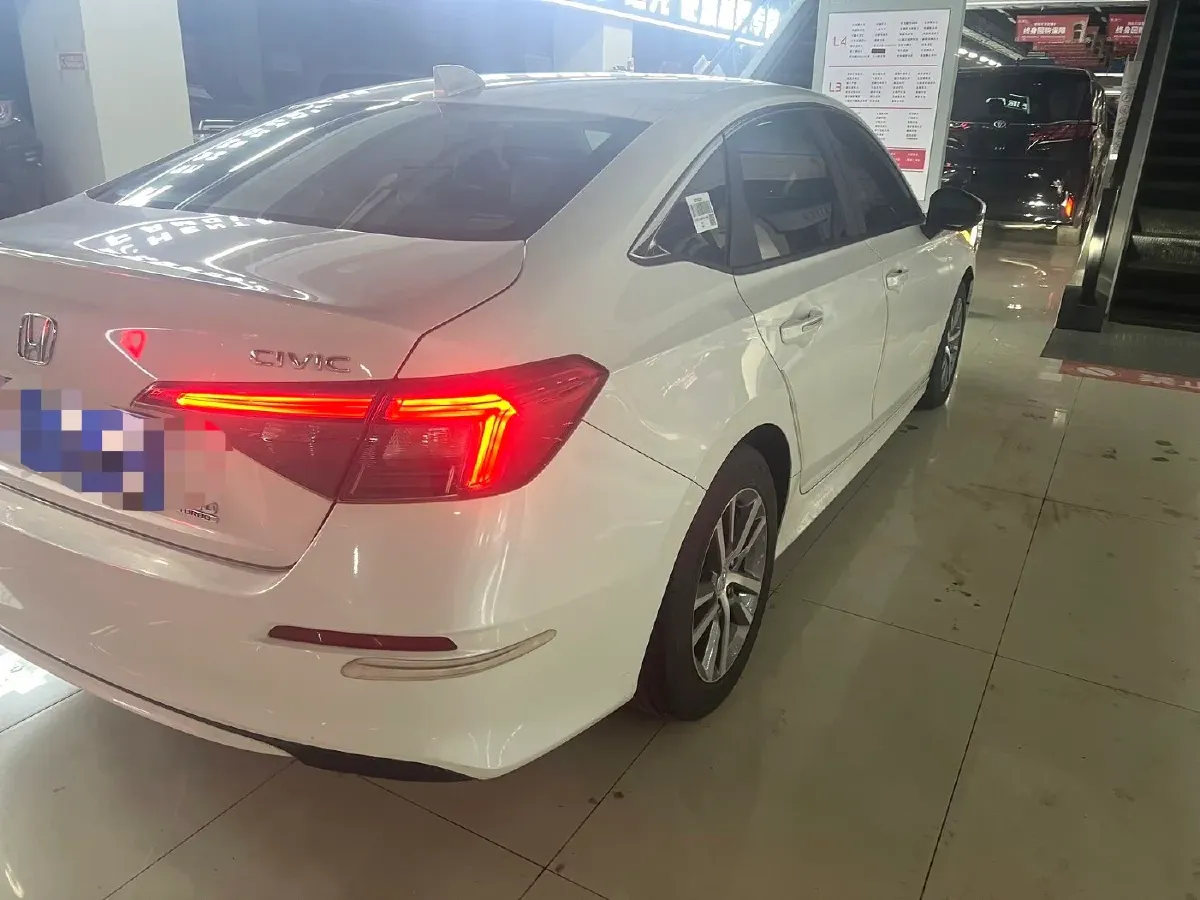 2023 Honda Civic 1.5T 182HP L4 CVT,autocango,china used car exporter,china ev exporter,chinese used car exporter,chinese used ev exporter