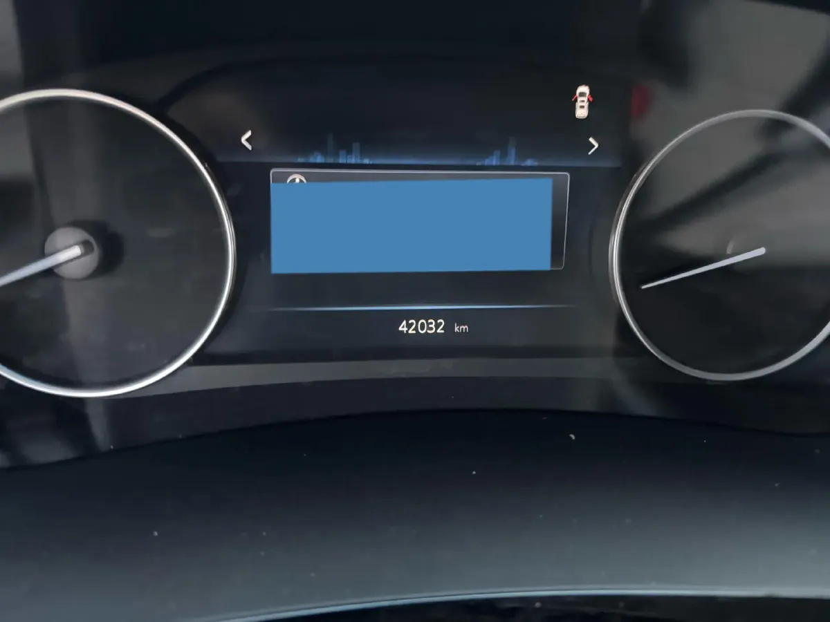 2022 Buick GL8 2.0T 237HP L4 9AT,autocango,china used car exporter,china ev exporter,chinese used car exporter,chinese used ev exporter