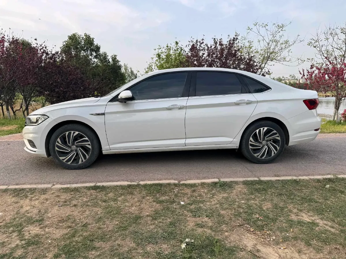 2023 Volkswagen Sagitar 1.4T 150HP L4 7DCT,autocango,china used car exporter,china ev exporter,chinese used car exporter,chinese used ev exporter