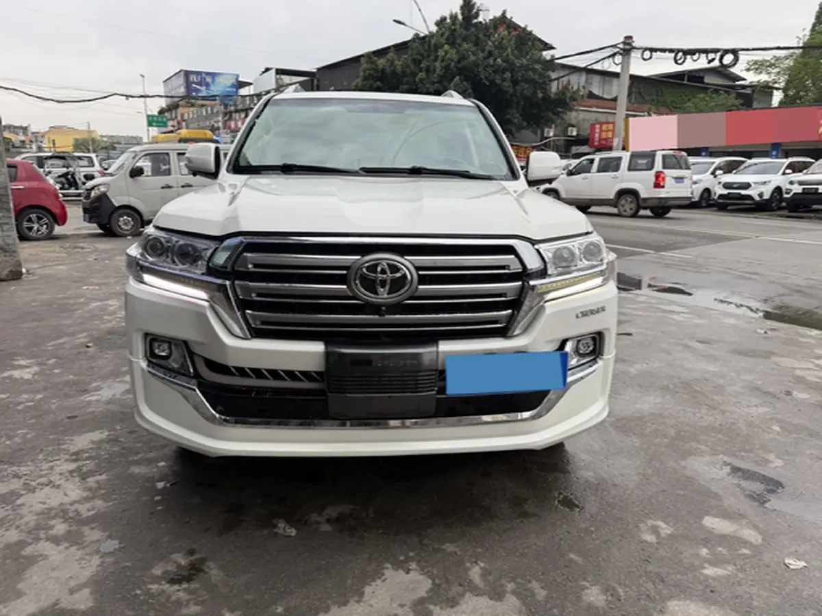 2019 Chevrolet Trax 1.0T 125HP L3 6AT,autocango,china used car exporter,china ev exporter,chinese used car exporter,chinese used ev exporter