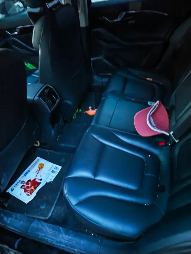 2023 Bestune B70 1.5T 169HP L4 7DCT,autocango,china used car exporter,china ev exporter,chinese used car exporter,chinese used ev exporter