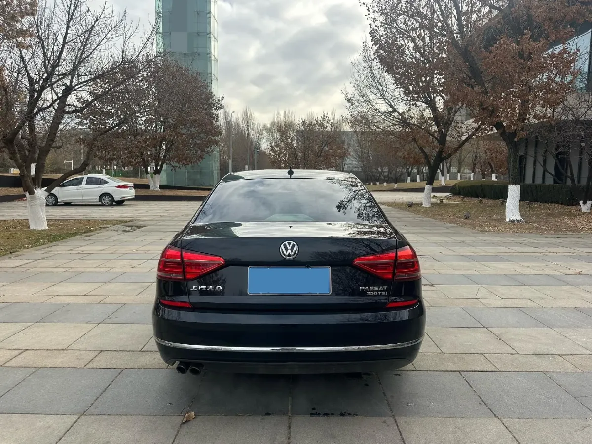 2015 Volkswagen Passat 1.8T 160HP L4 6AT,autocango,china used car exporter,china ev exporter,chinese used car exporter,chinese used ev exporter