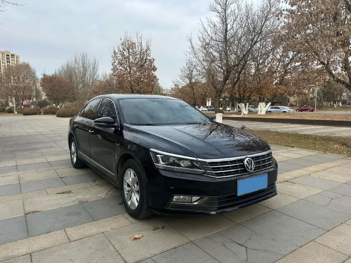 2015 Volkswagen Passat 1.8T 160HP L4 6AT,autocango,china used car exporter,china ev exporter,chinese used car exporter,chinese used ev exporter