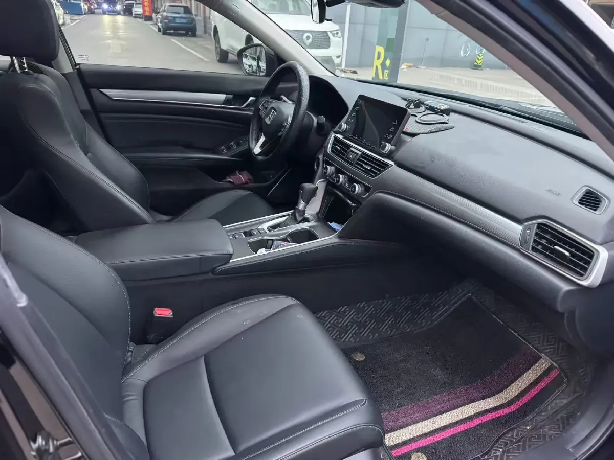 2021 Honda Accord 1.5T 194HP L4 CVT,autocango,china used car exporter,china ev exporter,chinese used car exporter,chinese used ev exporter