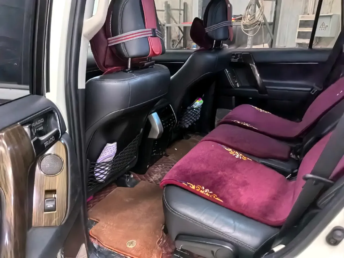 2018 Volvo XC90 2.0T 254HP L4 8AT,autocango,china used car exporter,china ev exporter,chinese used car exporter,chinese used ev exporter