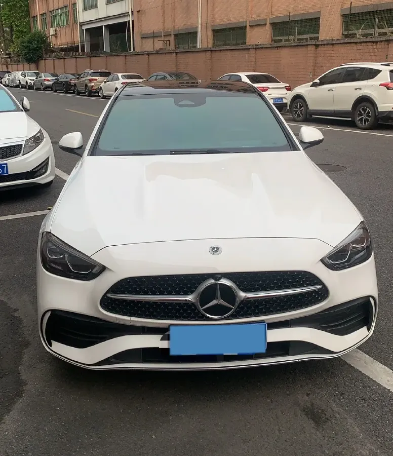 2025 Mercedes-Benz C Class 1.5T 204HP L4 9AT,autocango,china used car exporter,china ev exporter,chinese used car exporter,chinese used ev exporter