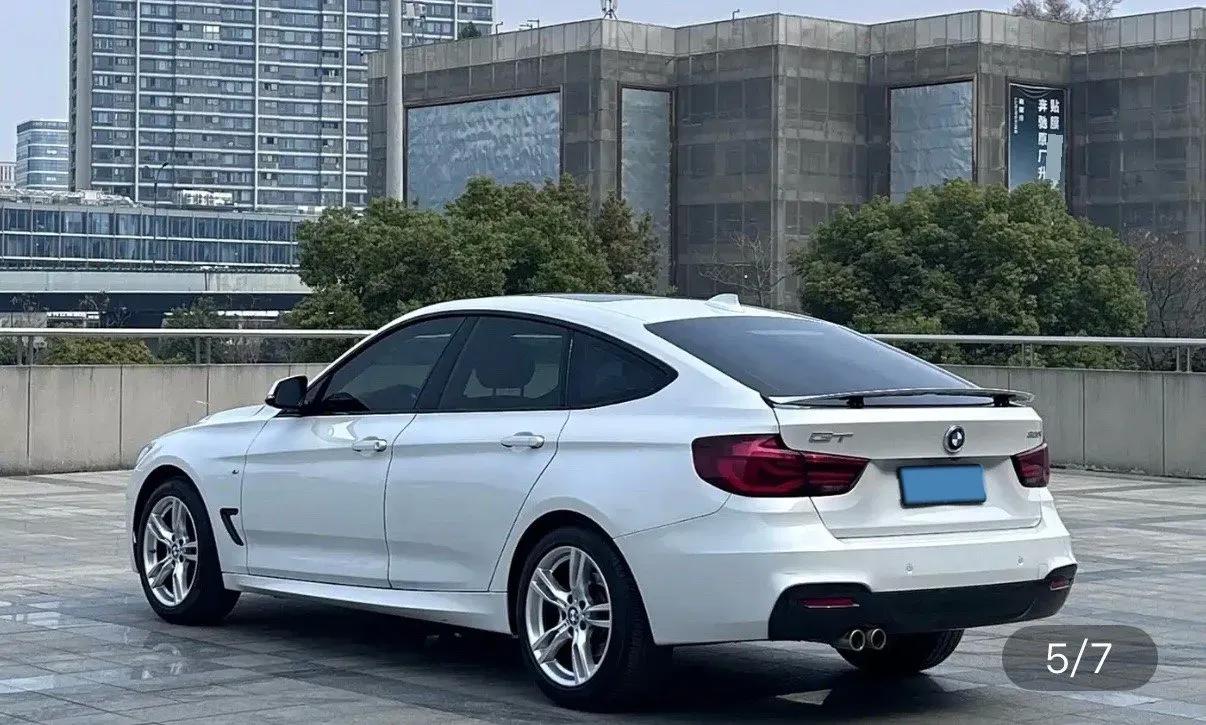 2020 BMW 3 Series GT 2.0T 184HP L4 8AT,autocango,china used car exporter,china ev exporter,chinese used car exporter,chinese used ev exporter