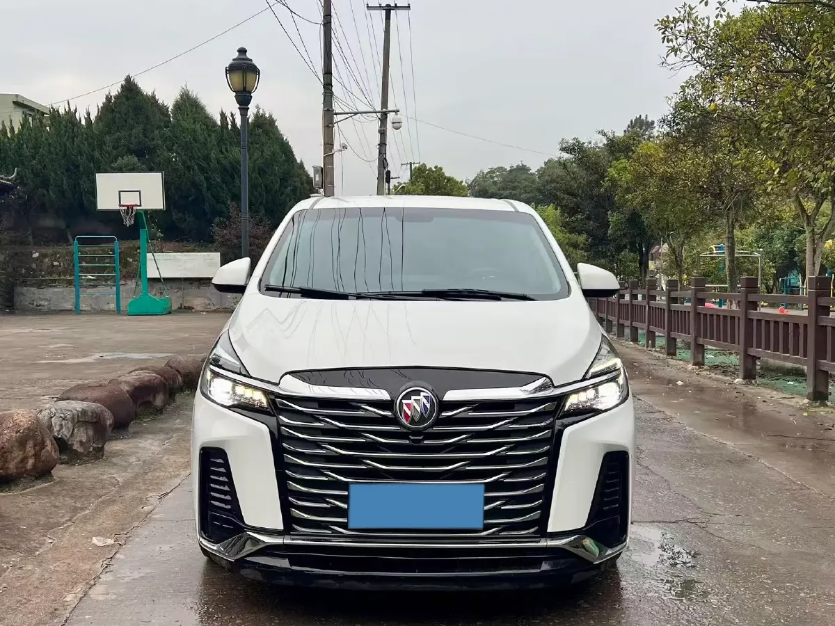 2023 Buick GL8 2.0T 237HP L4 9AT,autocango,china used car exporter,china ev exporter,chinese used car exporter,chinese used ev exporter