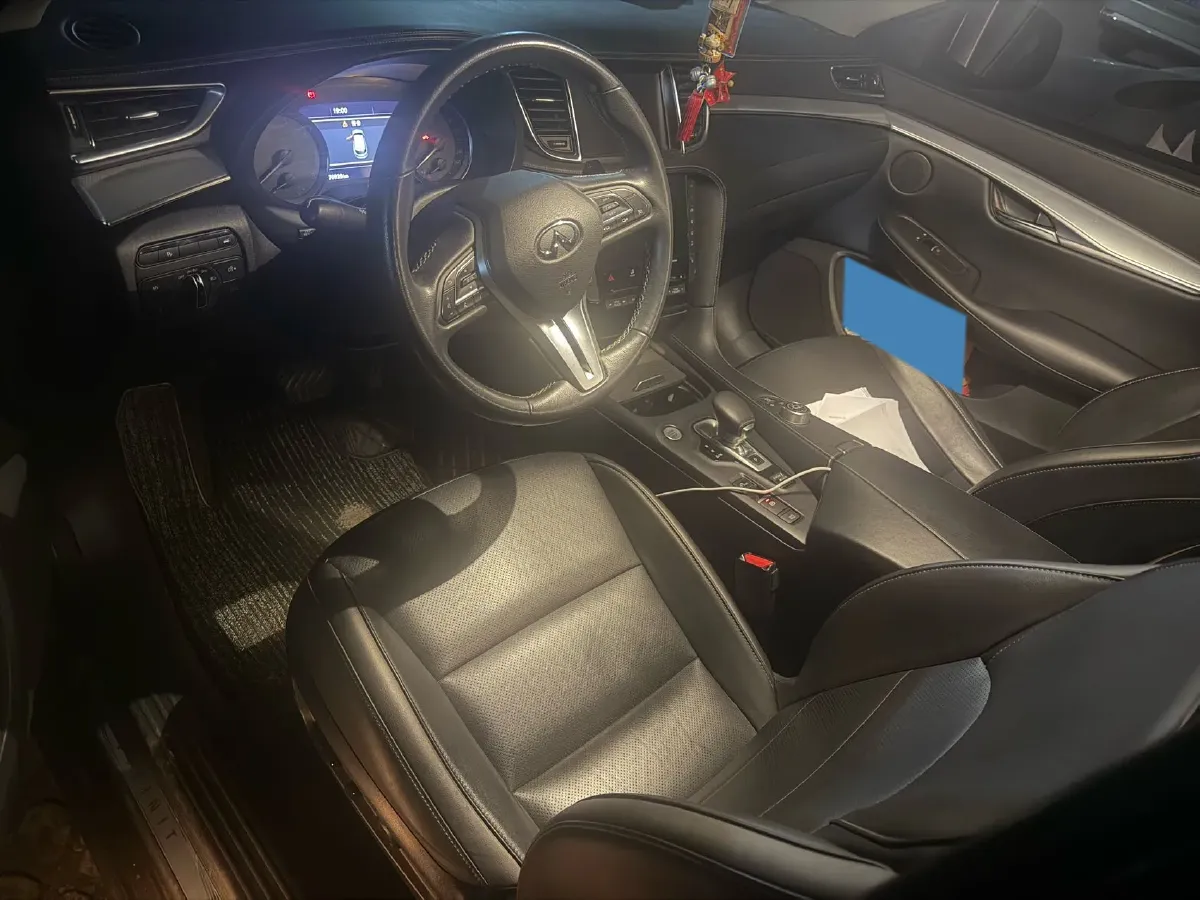 2018 Mitsubishi Pajero 3.0L 174HP V6 5AT,autocango,china used car exporter,china ev exporter,chinese used car exporter,chinese used ev exporter