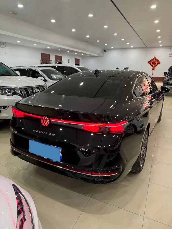 2023 Volkswagen Magotan 2.0T 186HP L4 7DCT,autocango,china used car exporter,china ev exporter,chinese used car exporter,chinese used ev exporter